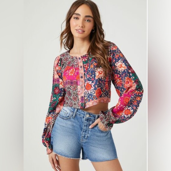 Forever 21 Patchwork Colorful Women's Bohemian CropTop NWT - Picture 3 of 8